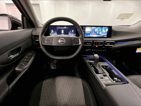New 2026 Nissan Sentra SV w/ SV Convenience Package FWD image 19