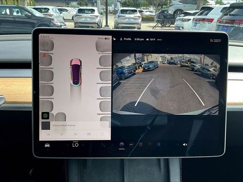 Used 2023 Tesla Model Y Long Range AWD/4WD image 12