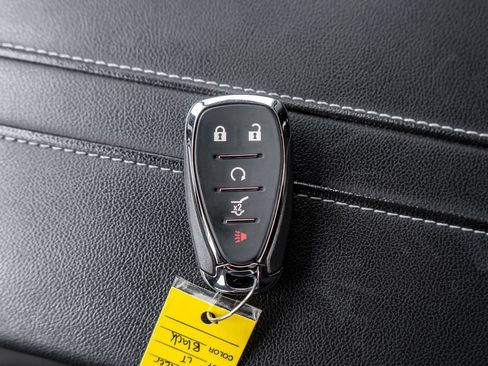 Used 2023 Chevrolet Blazer LT w/ Convenience Package FWD image 31