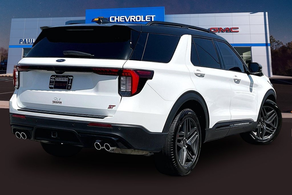 Used 2025 Ford Explorer ST w/ Sun And Sound Package AWD/4WD image 7