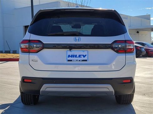 Used 2025 Honda Pilot EX-L image 4