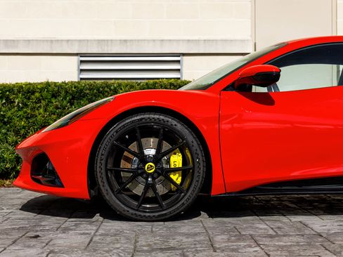 New 2025 Lotus Emira image 37