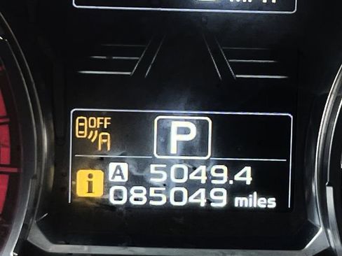 Used 2017 Subaru Forester 2.5i Premium image 24