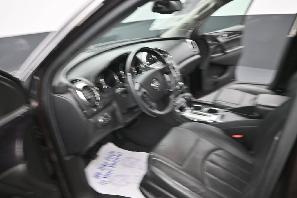Used 2016 Buick Enclave Leather FWD image 19