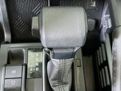 Used 2025 Toyota 4Runner SR5 image 23