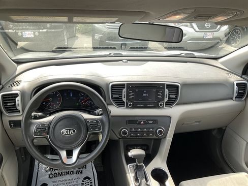 Used 2019 Kia Sportage LX image 16
