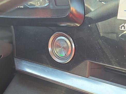 Used 2023 Chevrolet Corvette Stingray Preferred Cpe w/ Z51 Performance Package image 29