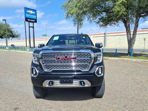 Used 2019 GMC Sierra 1500 Denali w/ Driver Alert Package II image 3