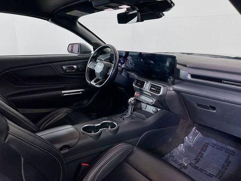 Used 2024 Ford Mustang Premium image 9