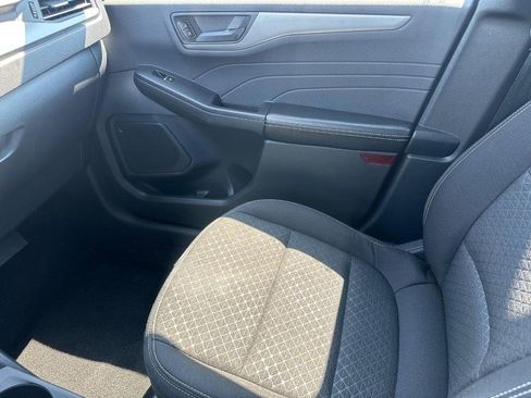 Used 2025 Ford Escape Active FWD image 21