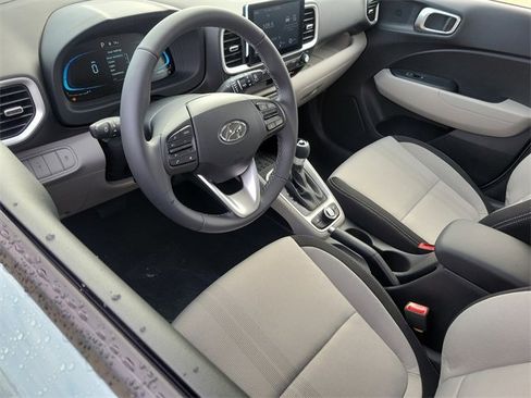 New 2026 Hyundai Venue SEL image 6