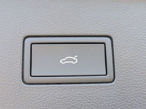 New 2026 Volkswagen Atlas SEL AWD/4WD image 14