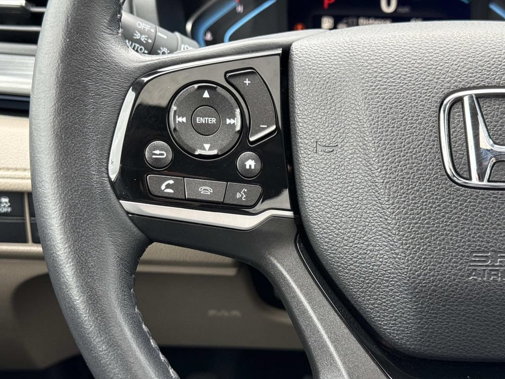 Used 2023 Honda Odyssey Elite image 10