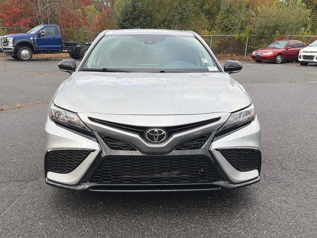 Used 2022 Toyota Camry SE w/ Convenience Package FWD image 5
