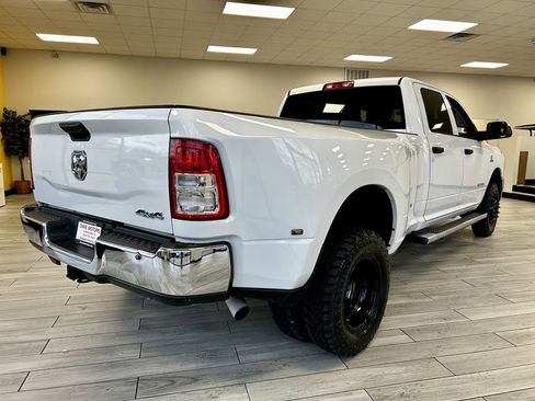 Used 2020 RAM 3500 Tradesman w/ Chrome Appearance Group image 6