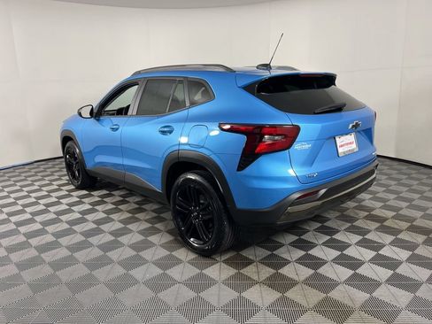 Certified 2025 Chevrolet Trax ACTIV w/ Driver Confidence Package FWD image 13