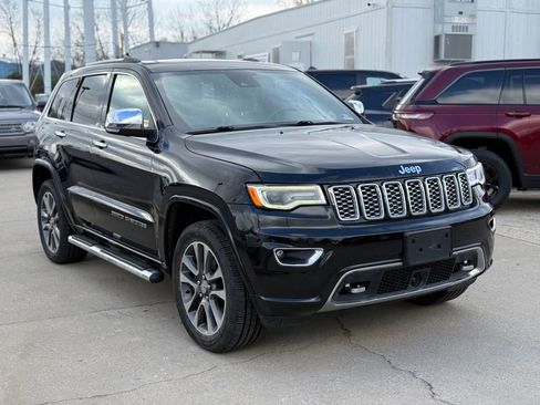 Used 2018 Jeep Grand Cherokee Overland image 4