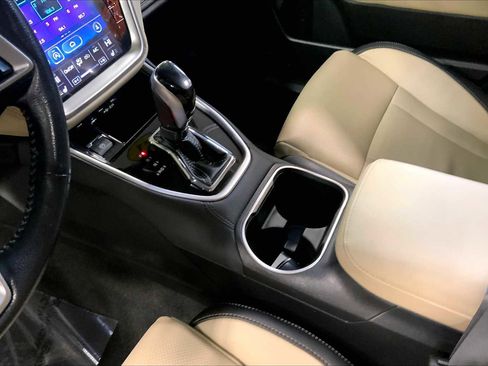 Certified 2021 Subaru Outback Limited image 16