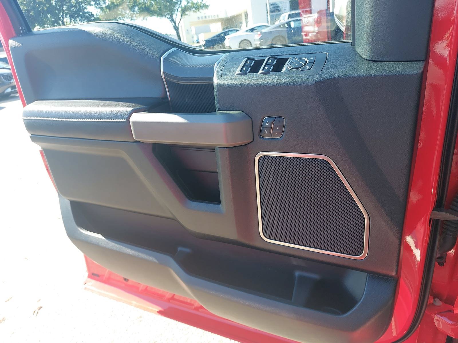 Used 2018 Ford F150 Raptor w/ Equipment Group 802A Luxury AWD/4WD image 26