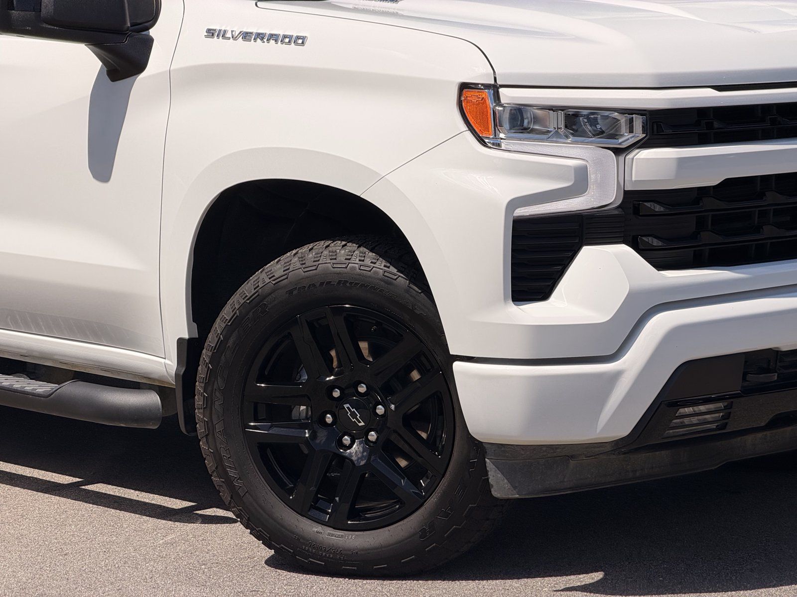 Used 2026 Chevrolet Silverado 1500 RST w/ RST Select Package AWD/4WD image 3