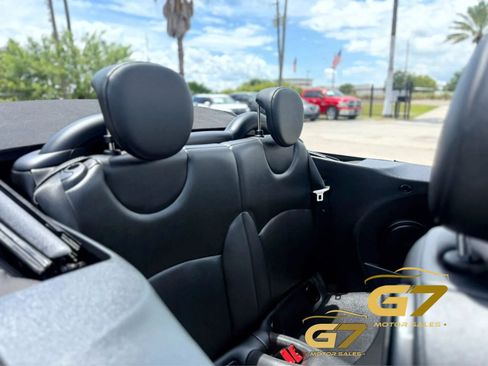 Used 2013 MINI Cooper Convertible FWD image 11