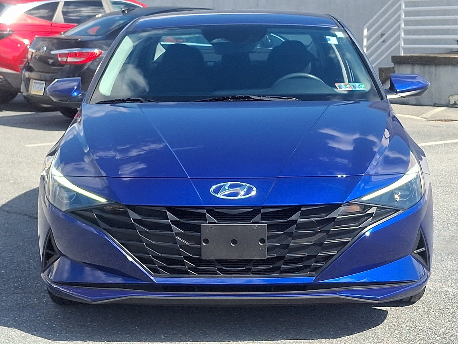 Certified 2023 Hyundai Elantra SEL FWD image 2