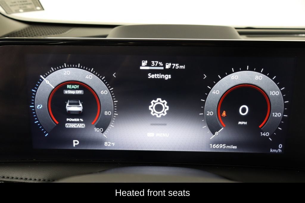 Used 2024 Nissan Ariya AWD image 11
