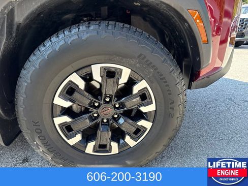 Used 2024 Nissan Frontier PRO-4X w/ Technology Package AWD/4WD image 6