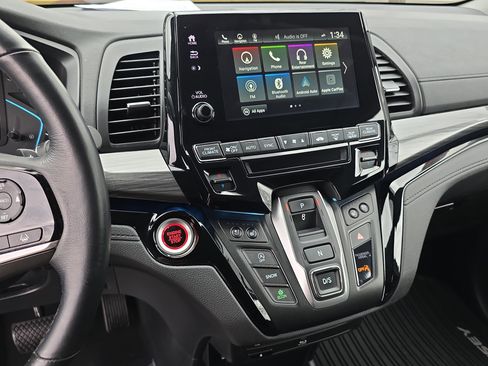 Used 2023 Honda Odyssey Elite image 22