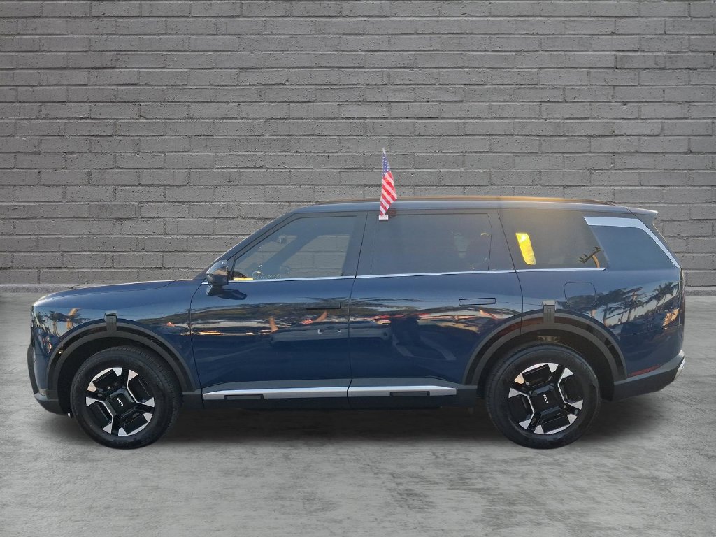 Used 2027 Kia Telluride EX w/ Towing Package AWD/4WD image 4