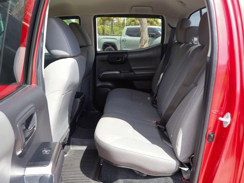Used 2023 Toyota Tacoma SR5 RWD image 10