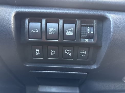 Used 2022 Subaru Forester Touring image 27