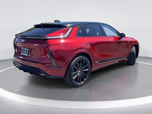 New 2026 Cadillac Lyriq V AWD/4WD image 3
