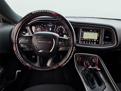 Used 2022 Dodge Challenger GT image 15