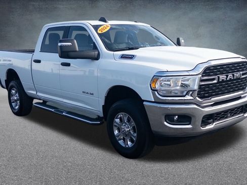 Used 2024 RAM 2500 Big Horn image 4