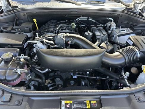 Used 2023 Dodge Durango GT AWD/4WD image 10
