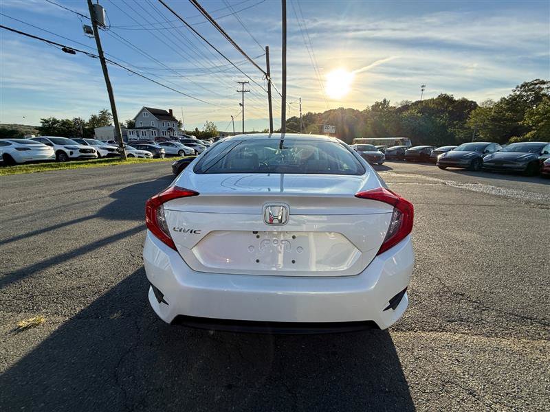 Used 2016 Honda Civic EX image 4
