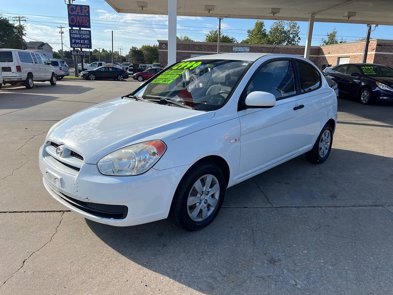 Used 2010 Hyundai Accent GS FWD image 4