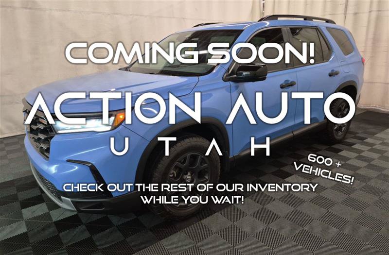 Used 2025 Honda Pilot TrailSport image 1