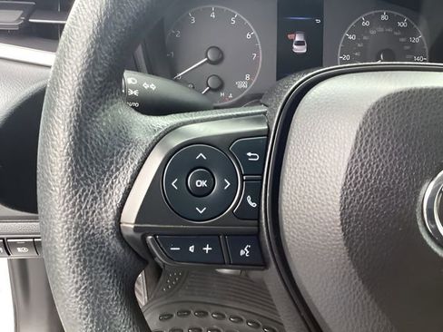 Used 2024 Toyota Corolla LE image 27
