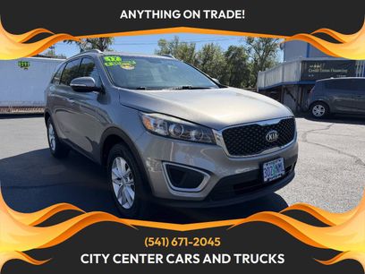 Used 2017 Kia Sorento FWD w/ LX Convenience Package