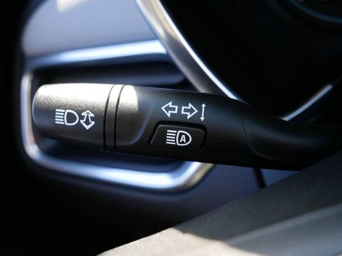 Used 2020 Chevrolet Equinox LT AWD/4WD image 34