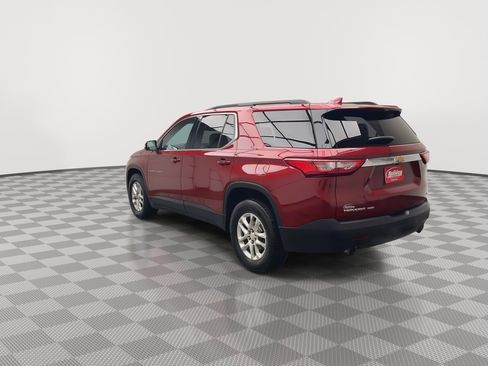Used 2020 Chevrolet Traverse LT w/ LPO, Floor Liner Package image 2