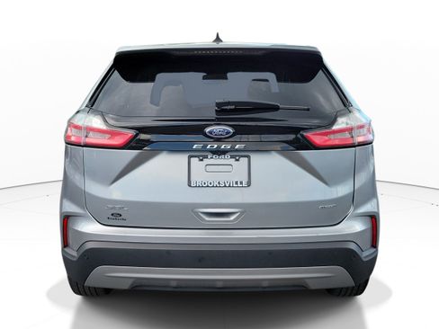 Used 2024 Ford Edge SEL AWD/4WD image 5