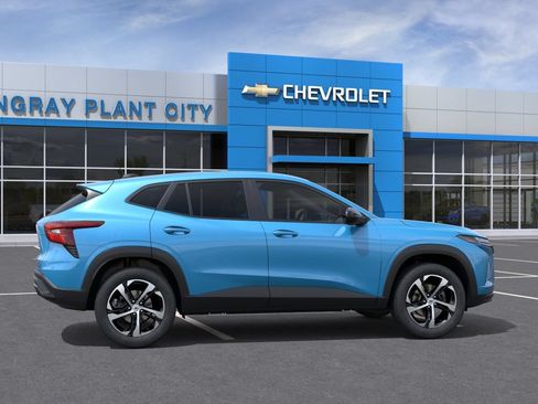 New 2026 Chevrolet Trax RS w/ Driver Confidence Package FWD image 5
