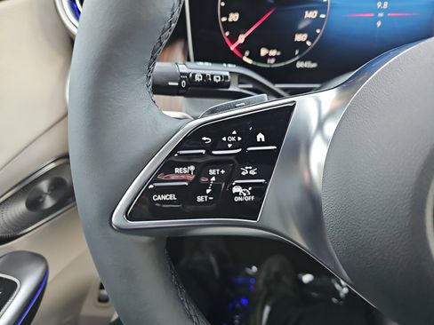 New 2026 Mercedes-Benz GLC 300 image 17