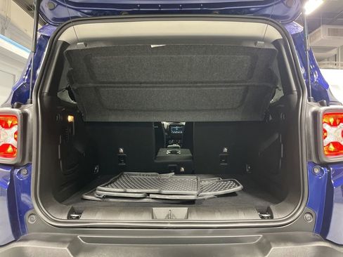 Used 2021 Jeep Renegade Latitude w/ Convenience Group AWD/4WD image 36