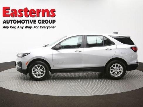 Used 2022 Chevrolet Equinox LS image 60