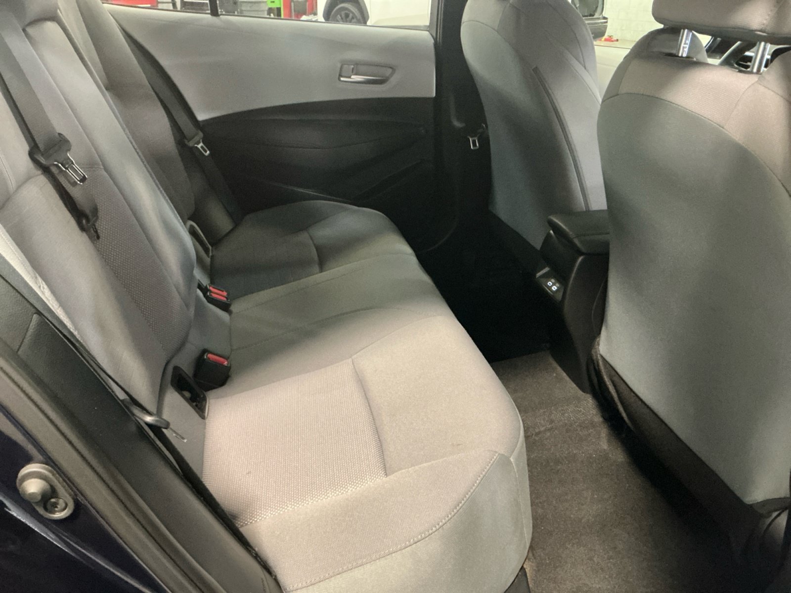 Used 2024 Toyota Corolla SE FWD image 18