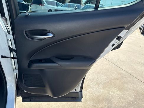 Used 2019 Lexus UX 200 F Sport w/ F Sport Premium Package FWD image 13